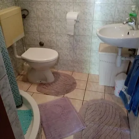 Apartman Pedinka * Vir